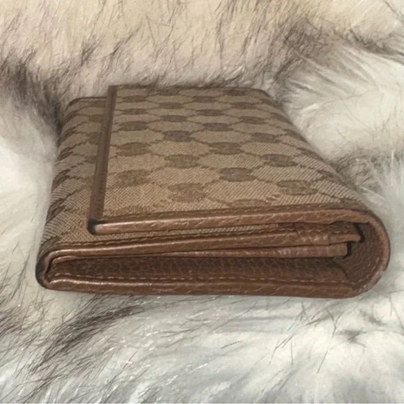 💰⬇️ GUCCI 
Pre-Loved Beige GG Canvas Flap Continental Wallet 💕 - Picture 12 of 16
